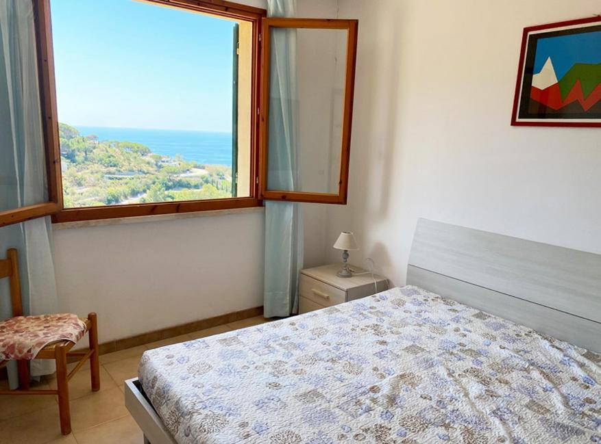 Capoliveri Appartamento Panoramico Con Terrazzo Esterno foto